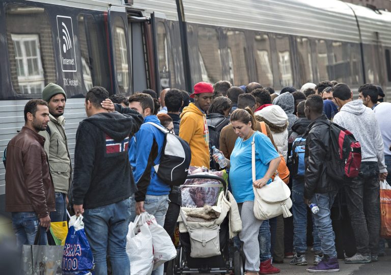 Muzułmańscy imigranci niszczą Danię. Są oficjalne dane