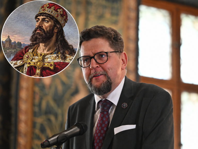 Minister Tuska podważa historię Polski. Chce się przypodobać Ukrainie
