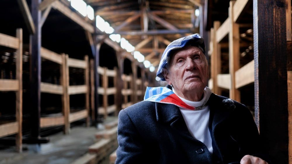 101-letni Polak walczy z Niemcami. Nadal nie odpuszcza!
